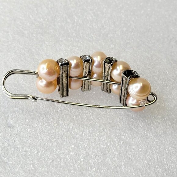 Pink Faux Pearl and Rhinestones Brooch Safety Pin - Picture 4 of 10